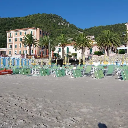 Ξενοδοχείο Mp 3*